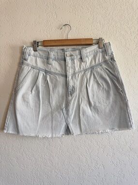 We The Free | light washed denim skirt | 30